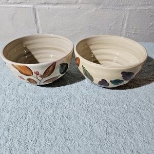 Home Trend Shadow Wood cereal/soup bowls. Set Of 2